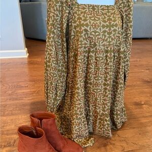 Universal Thread Olive Green Floral Dress